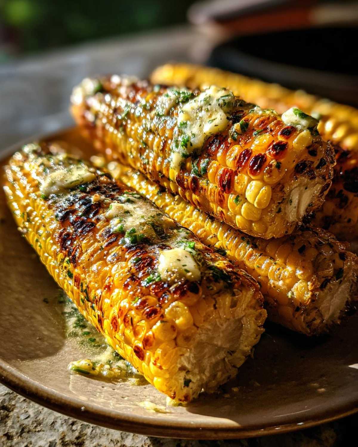 Grilled Corn on the Cob with Garlic-Chive Butter - detail 3