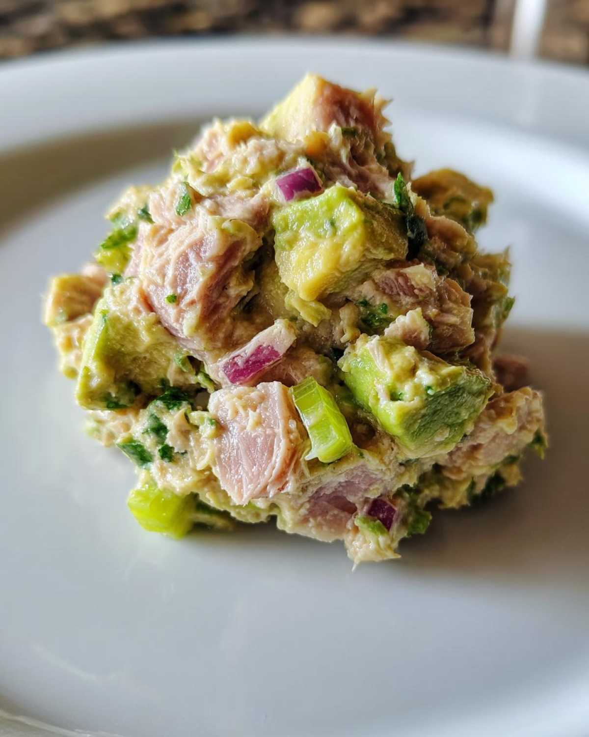 Avocado tuna salad - detail 1
