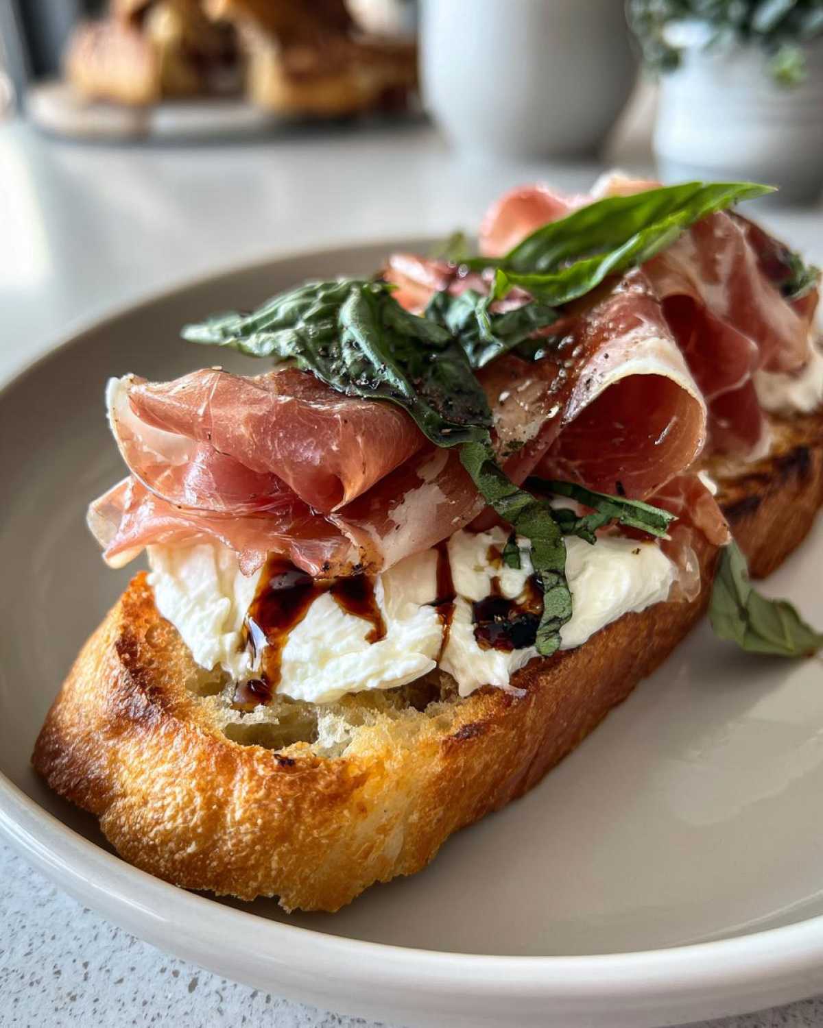 Burrata & Prosciutto Crostini - detail 4