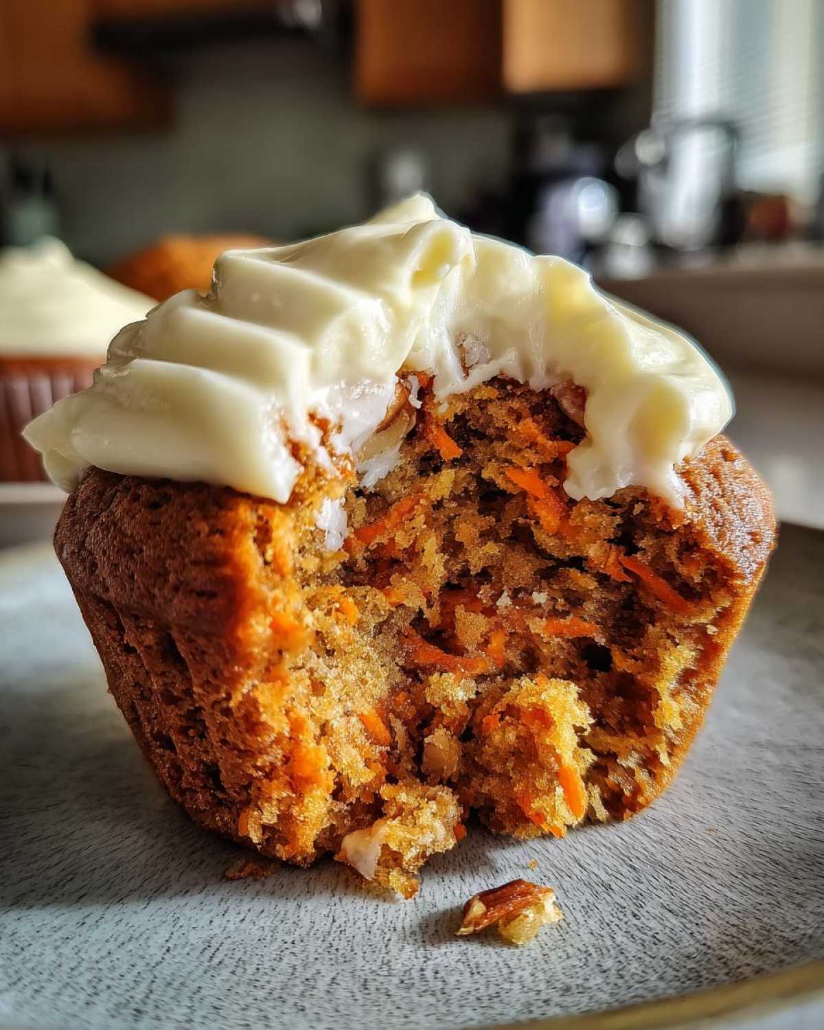Carrot Cake Muffins with Cream Cheese Frosting - detail 4