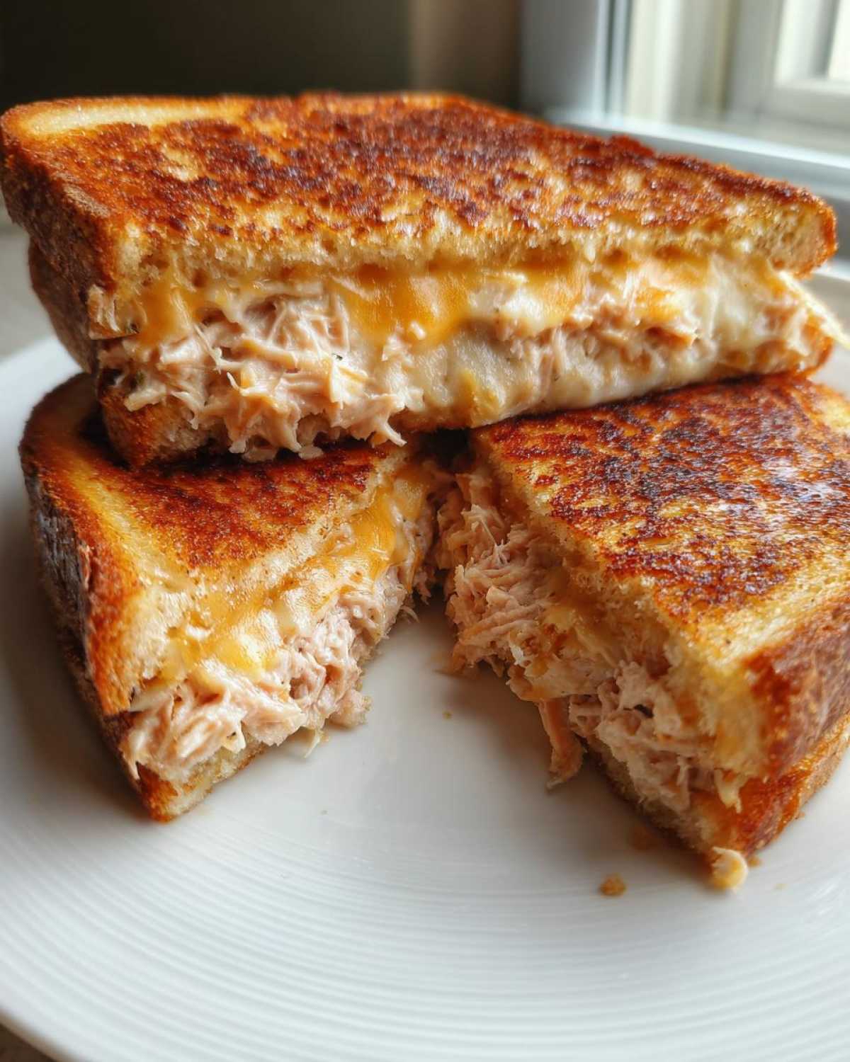Classic tuna melt - detail 4