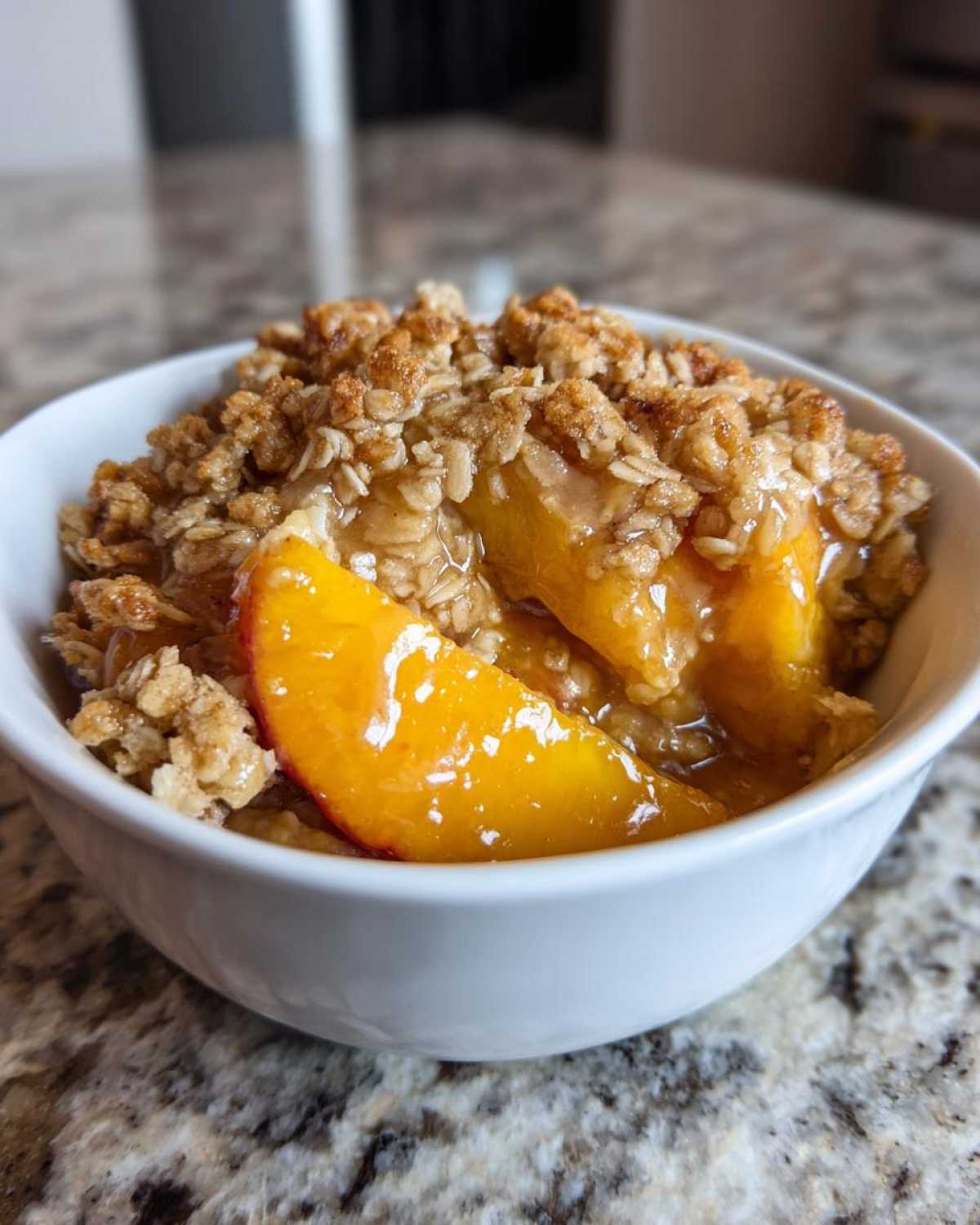 Peach Crisp with Fresh Peaches - detail 1