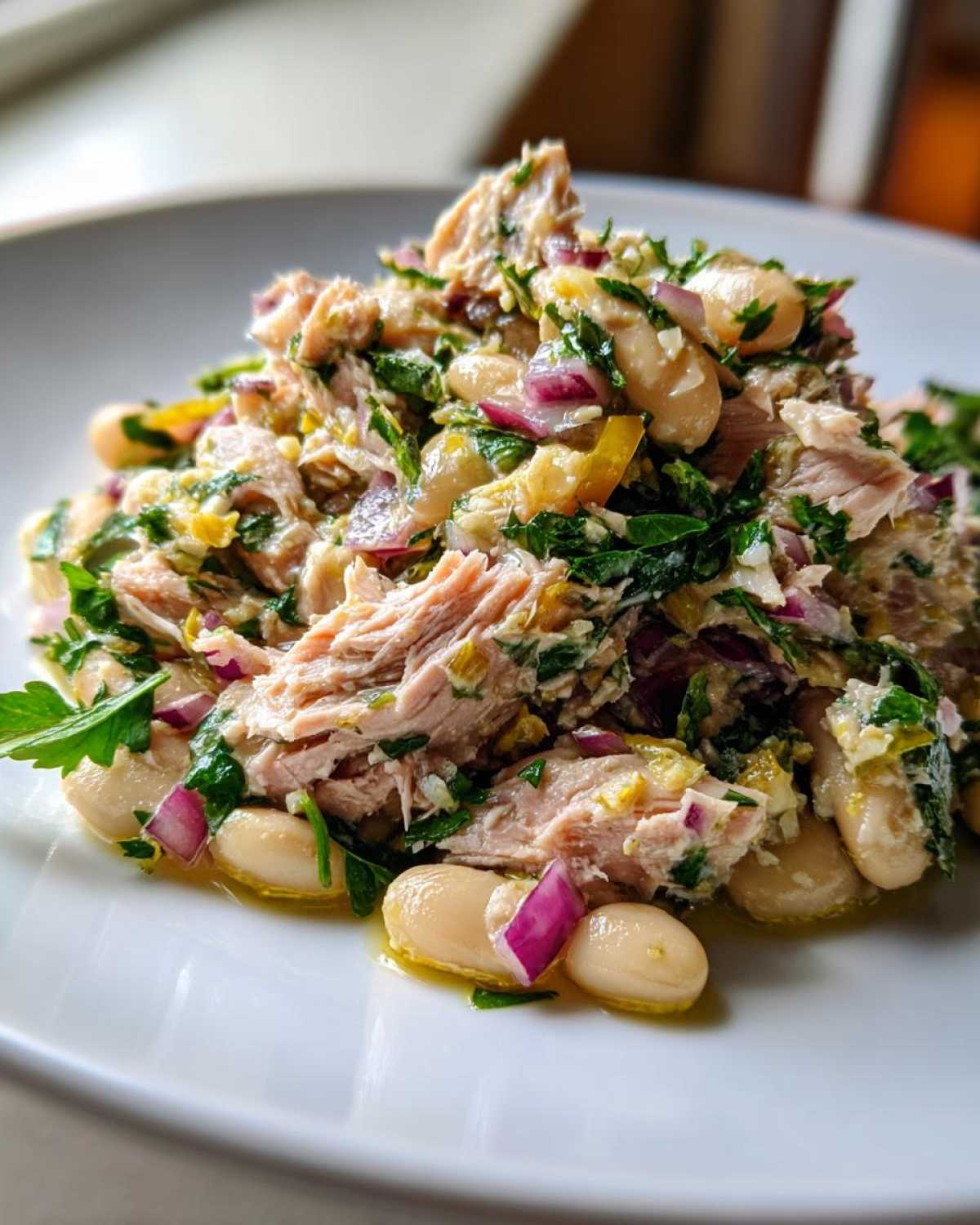 Tuna and White Bean Salad with a Lemon Vinaigrette - detail 2