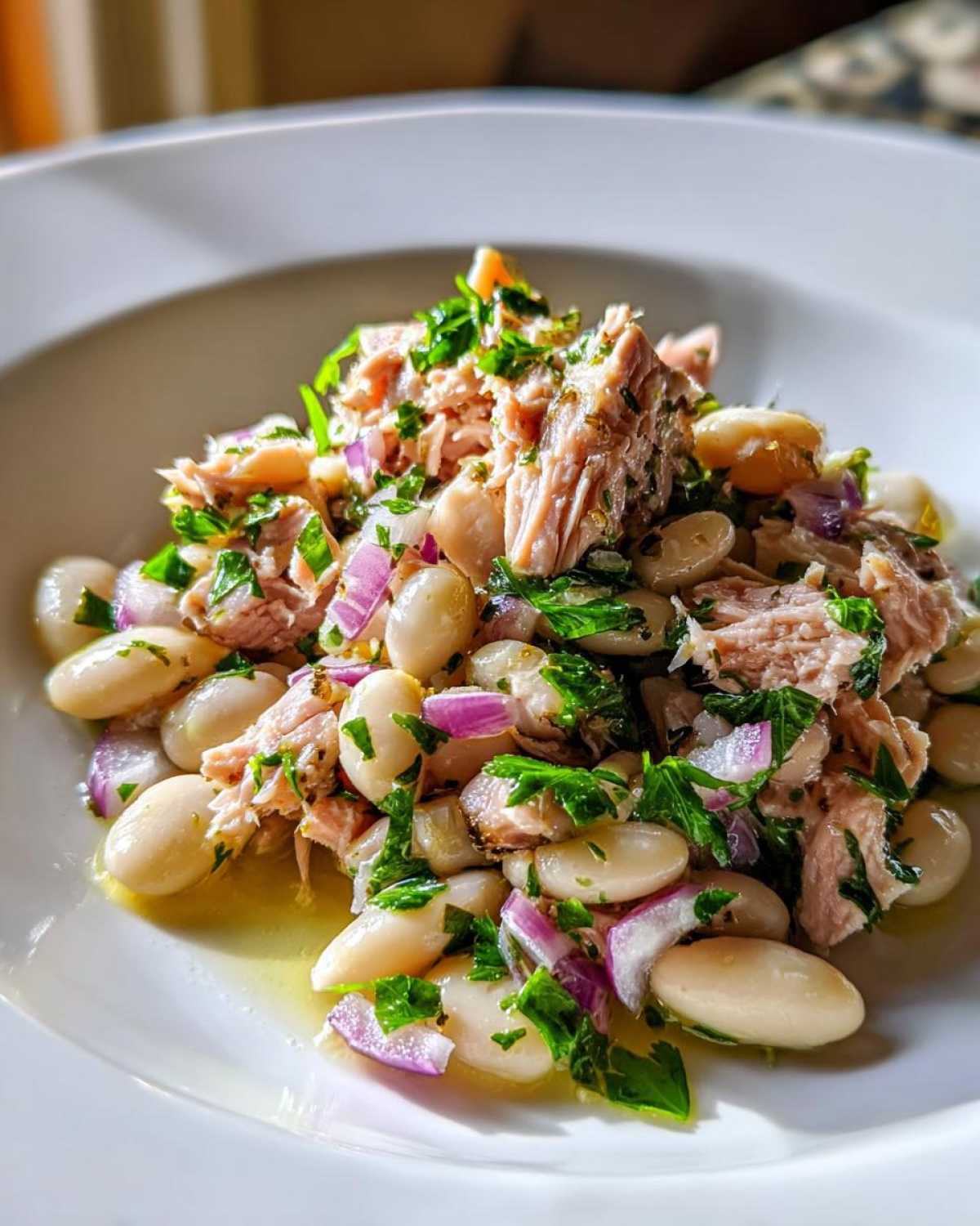 Tuna and White Bean Salad with a Lemon Vinaigrette - detail 4