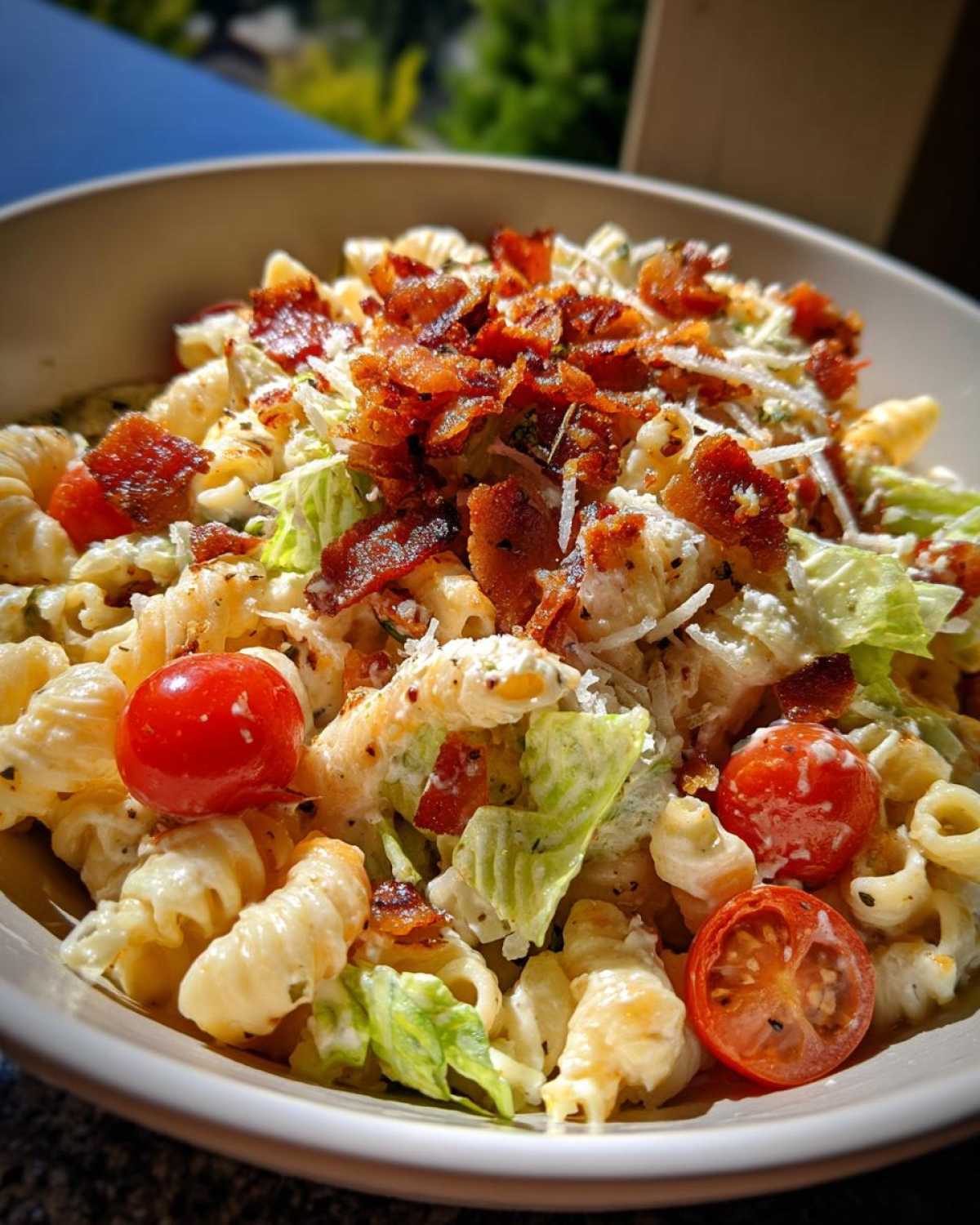 BLT Pasta Salad - detail 2