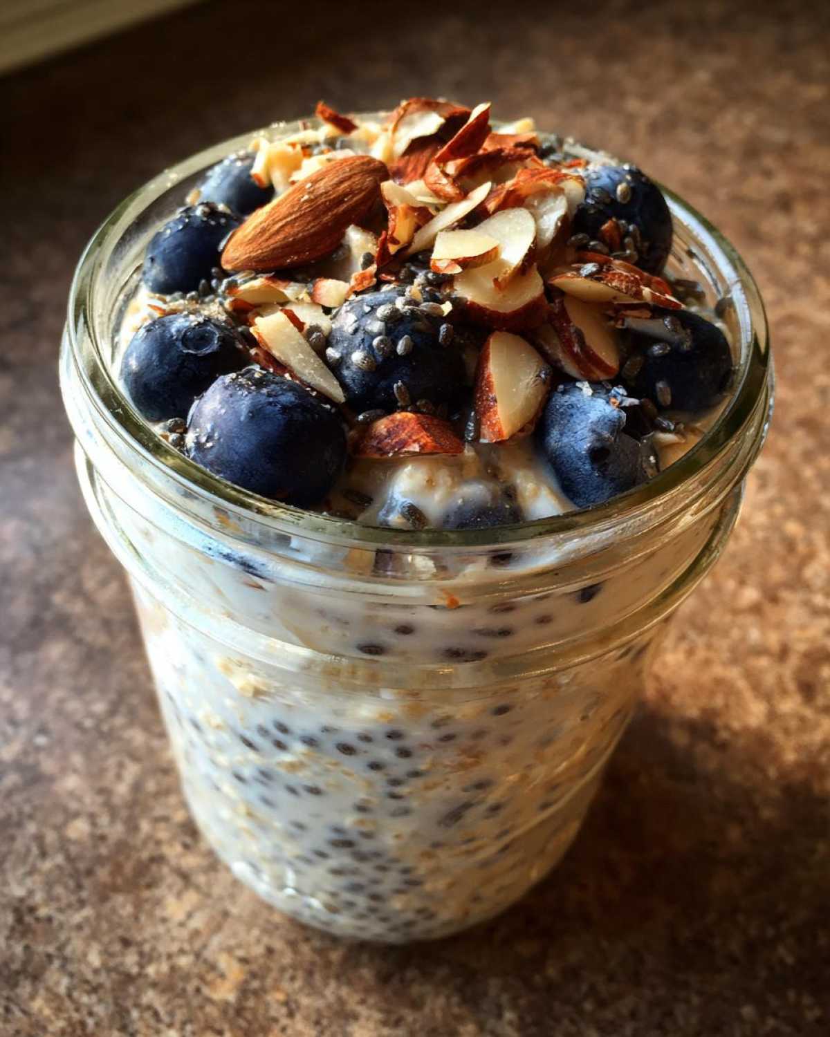 Blueberry Almond Overnight Oats - detail 3