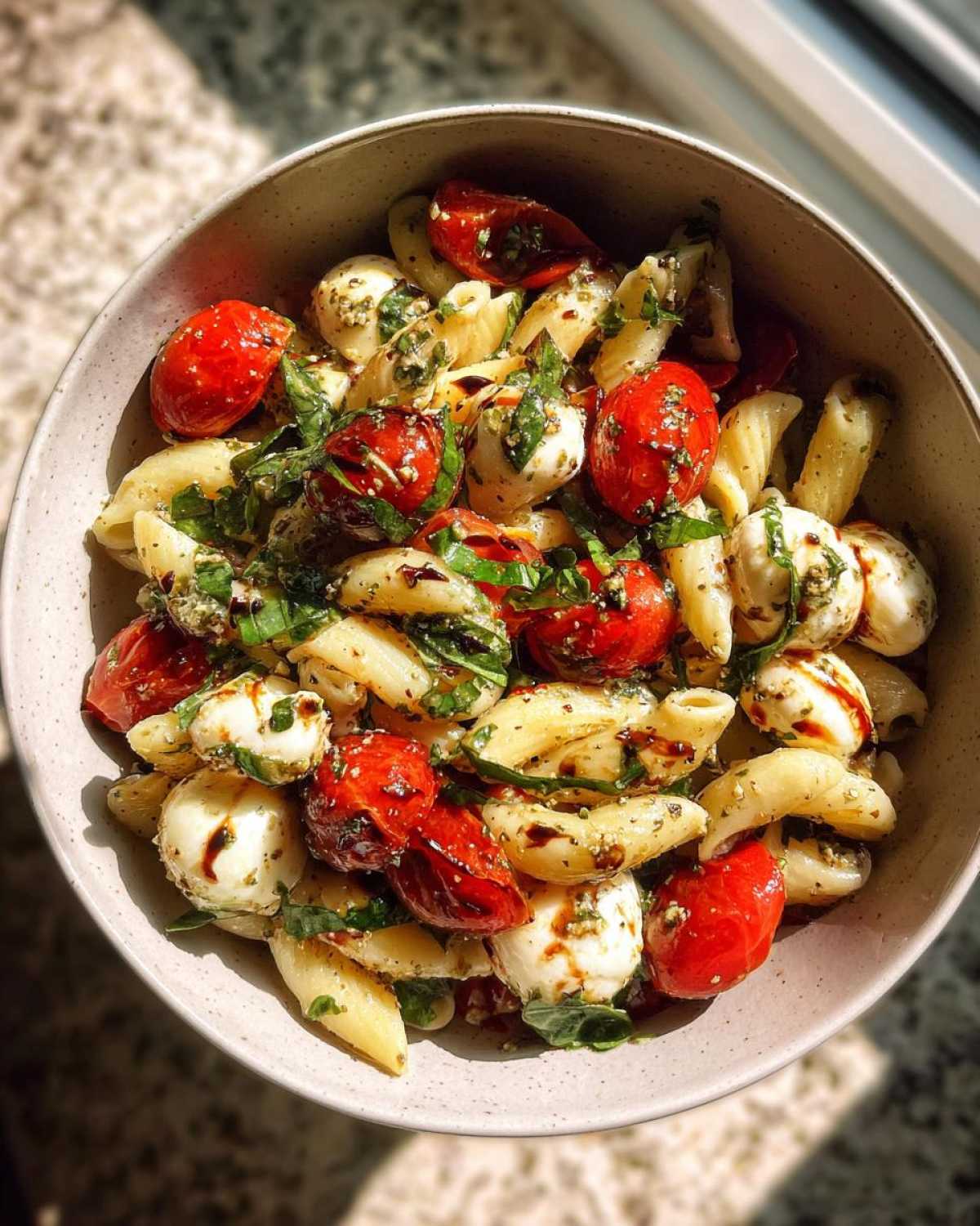 Caprese Pasta Salad with Fresh Mozzarella - detail 3