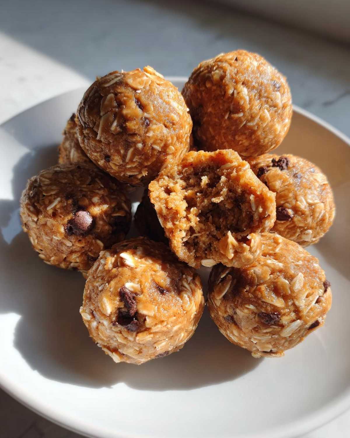 Peanut Butter Oatmeal Energy Bites - detail 1