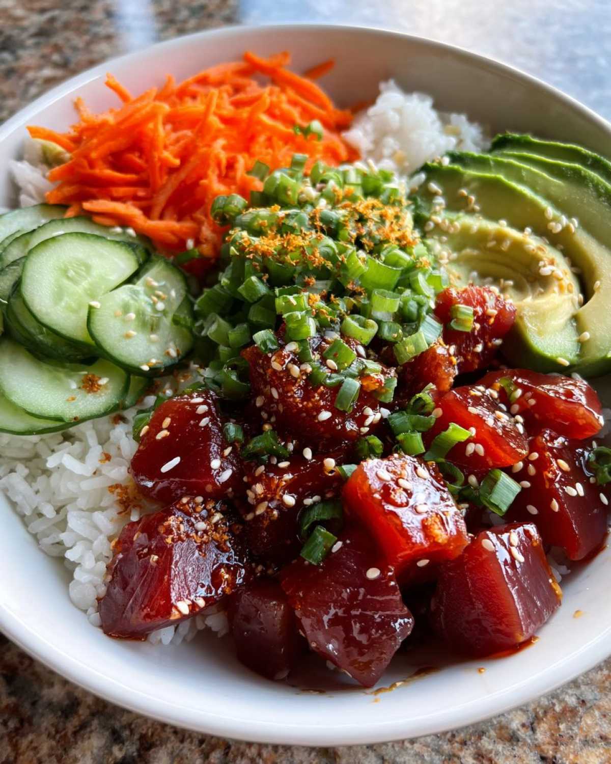 Spicy Tuna Poke Bowl - detail 4