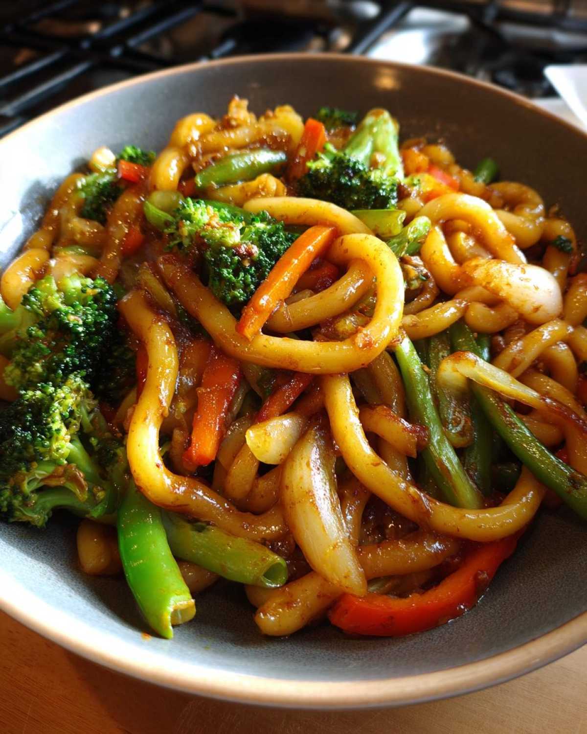 Stir-Fried Udon Noodles with Vegetables - detail 1