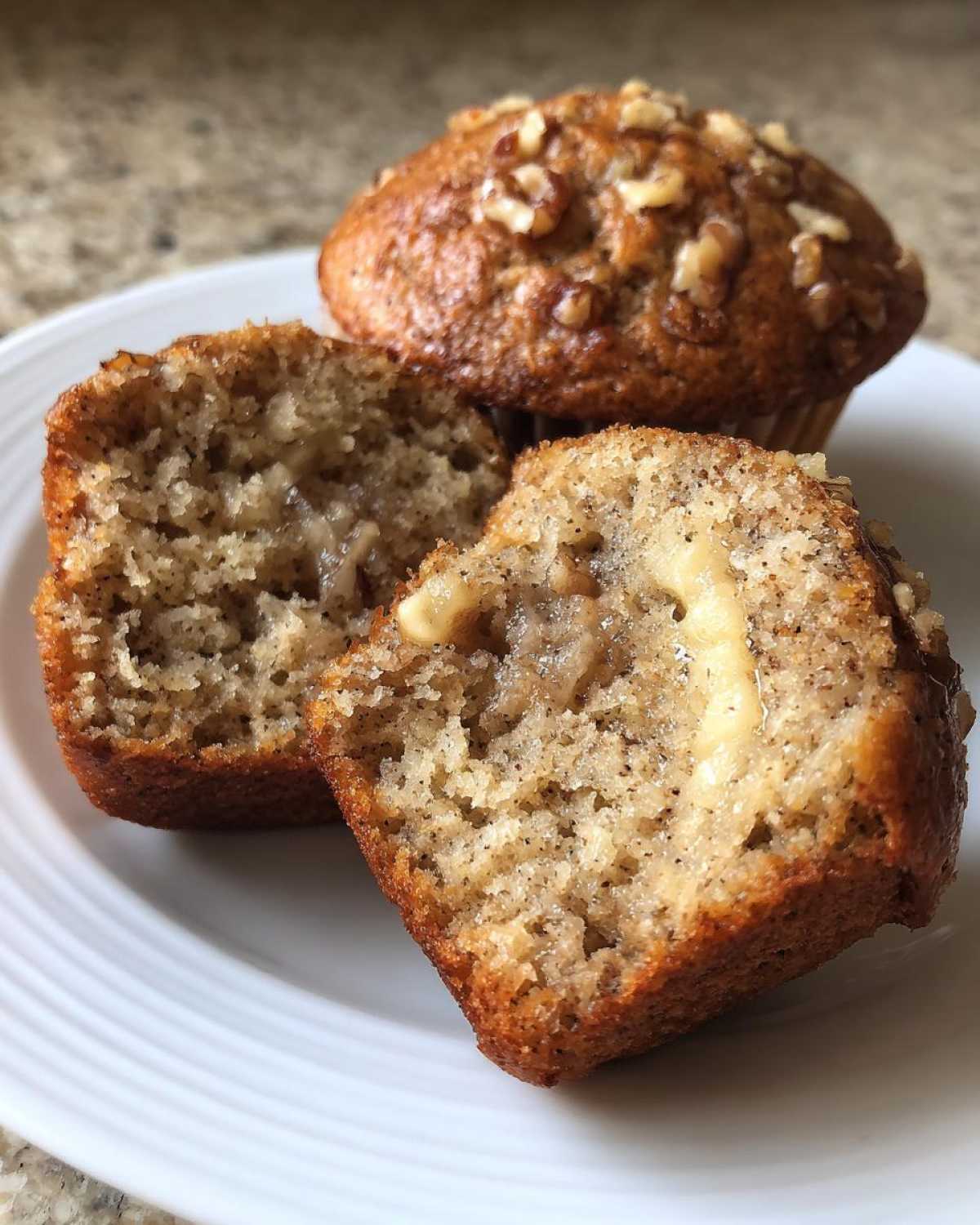 Whole Wheat Banana Nut Muffins - detail 2