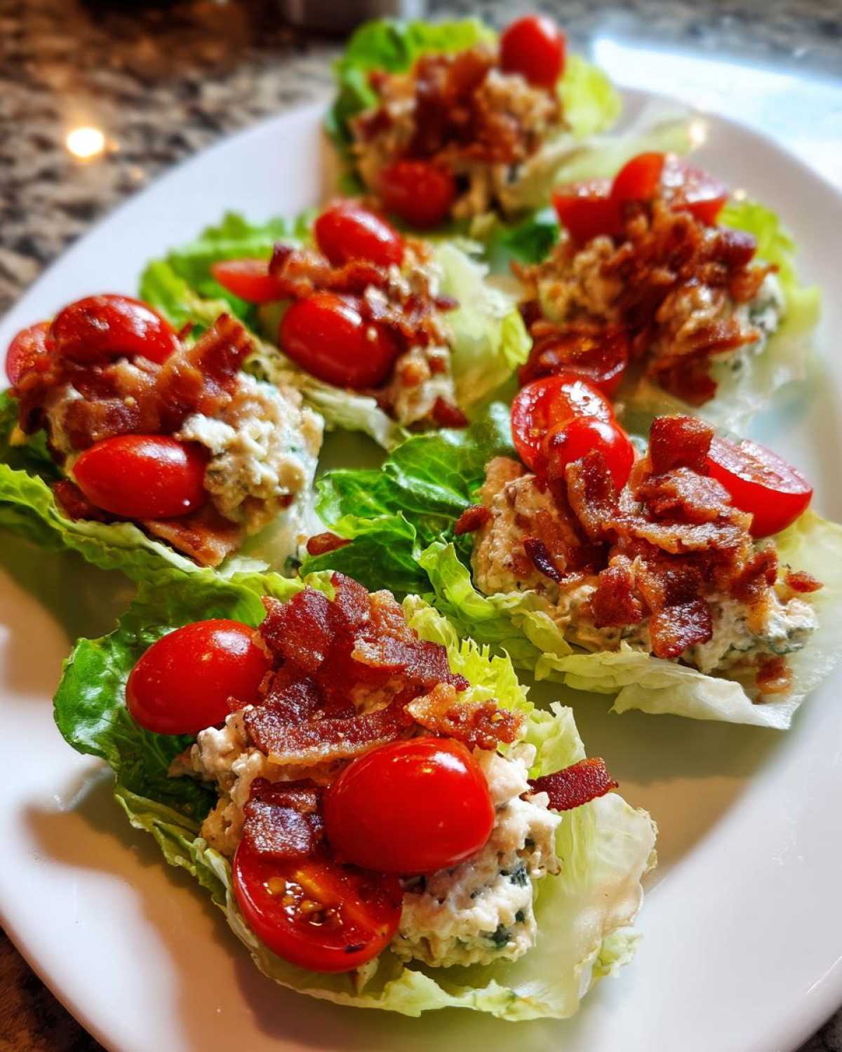 Mini BLT Lettuce Cups - Low-Carb Party Bites - detail 3
