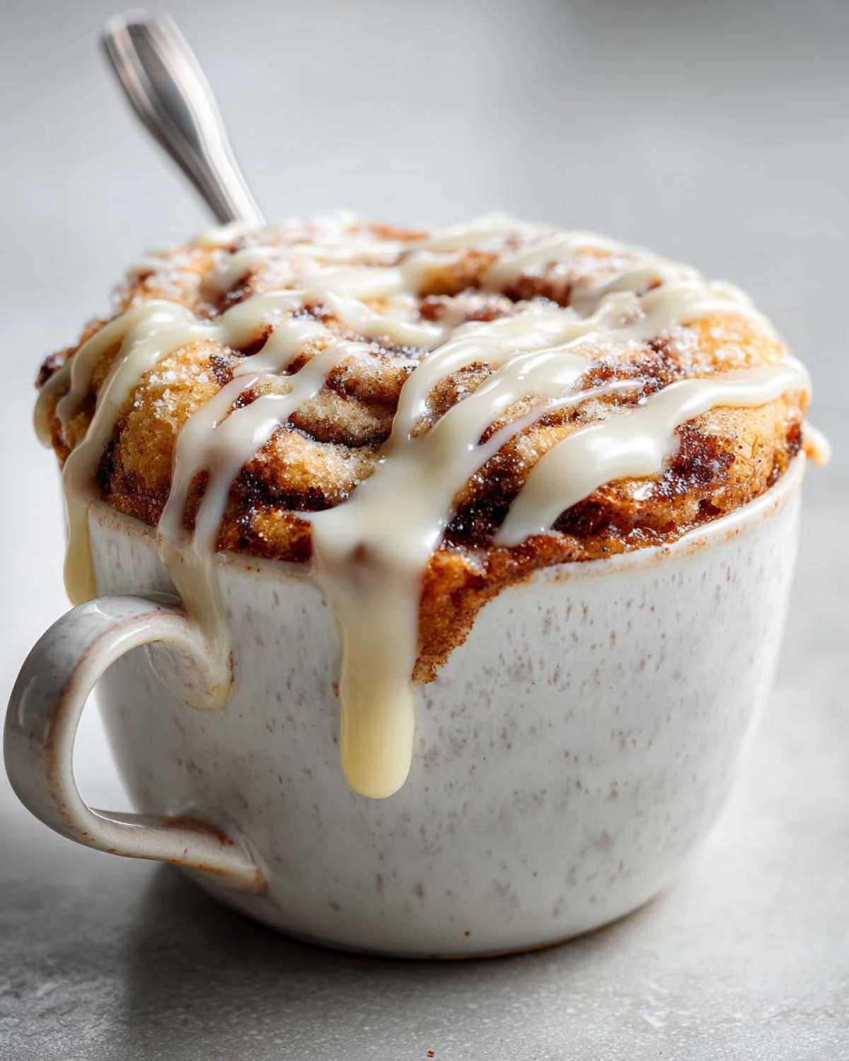 Cinnamon Roll Mug Cake (Single-Serve Dessert) - detail 2