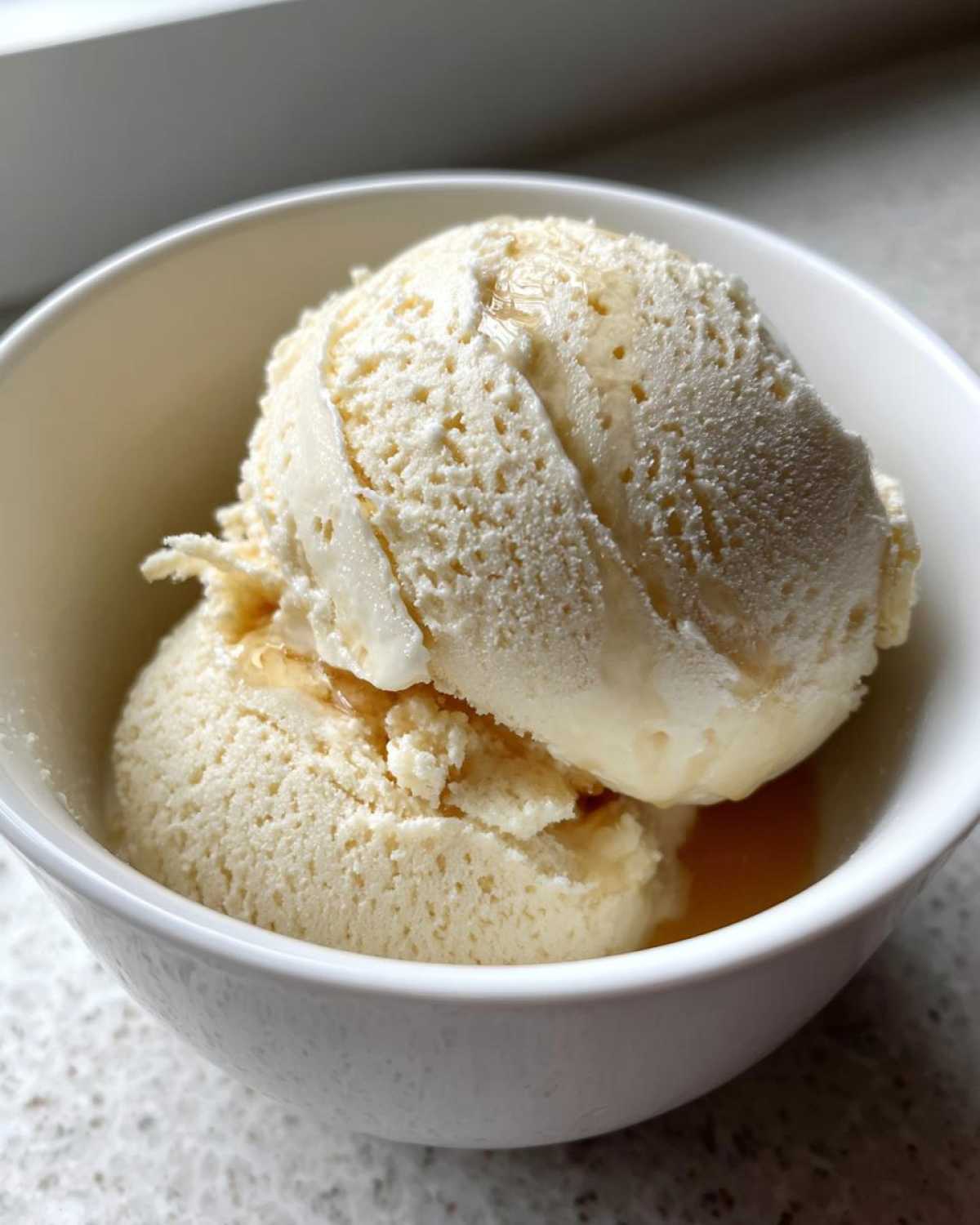 Olive Oil Ice Cream (Creamy & Unexpected) - detail 2