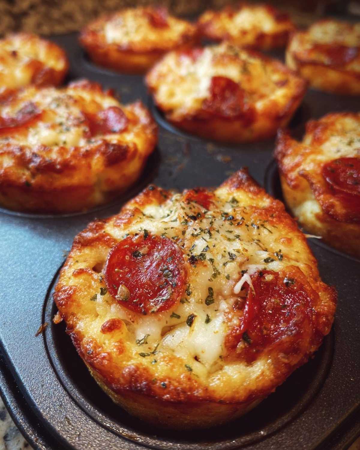 Pizza Cupcakes (Savory Pizza Muffins) - detail 1