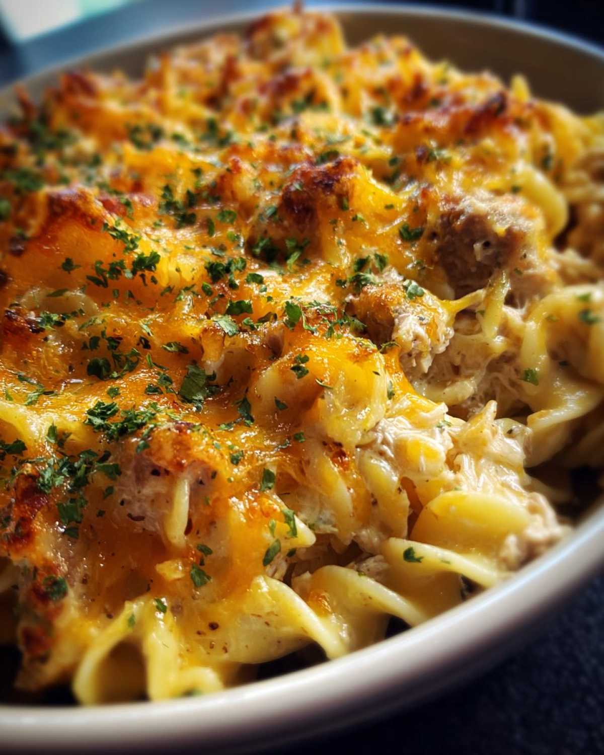 Slow cooker tuna noodle casserole - detail 4