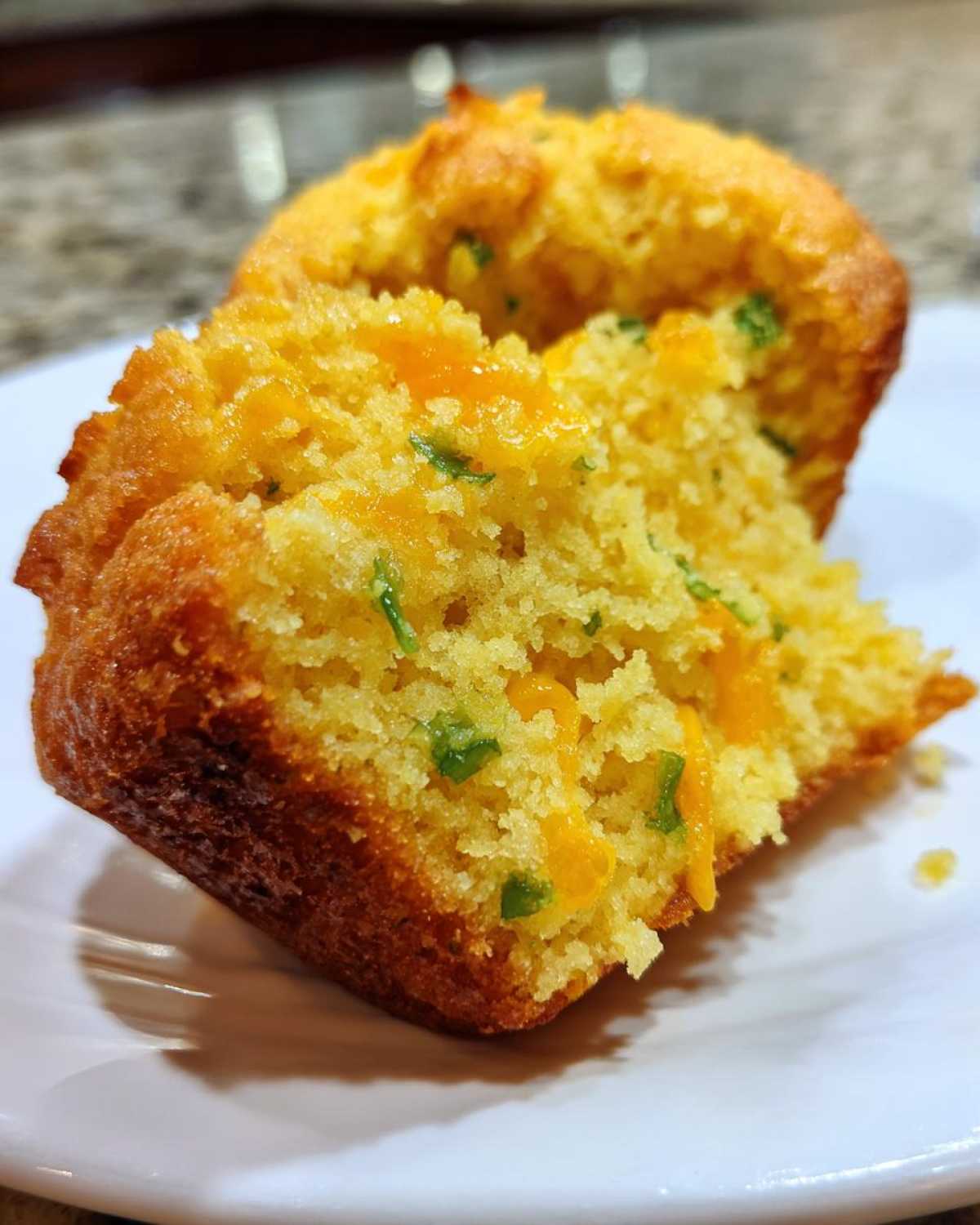 Cheddar Jalapeño Cornbread Muffins - detail 4